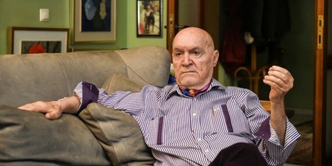 Hıncal Uluç Yaşamını Yitirdi...