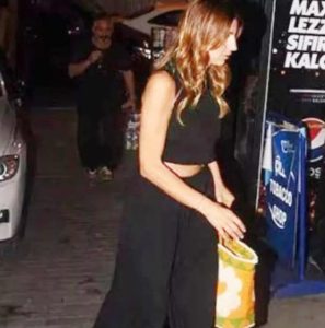 Cem Yılmaz İle Seda Akman