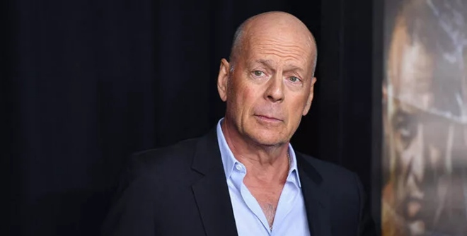Bruce Willis Dede Oluyor