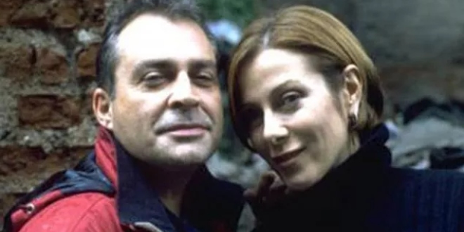 Yıllar Önce Boşanan Haluk Bilginer İle Zuhal Olcay Aynı Oyunda!...