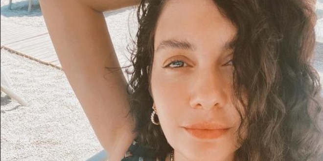 Dünyaca Ünlü Kozmetik Markası Bergüzar Korel 'i Marka Yüzü Seçti!...