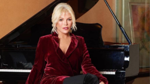 Süperstarın sağlık durumuyla ilgili bir açıklama bulunmuyor.