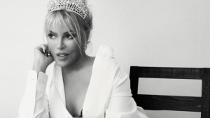 Pekkan geçen yıl da kalçasını kırması sebebiyle ameliyat geçirmişti.