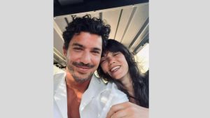 Yaklaşık 2 yıldır sevgili olan Pınar Deniz ve Kaan Yıldırım geçtiğimiz Ekim ayında evleneceklerini duyurmuşlardı. Şimdi de Kaan Yıldırım'ın sevgilisini telefon rehberine kaydetme şekli ile ünlü çift gündem oldu.