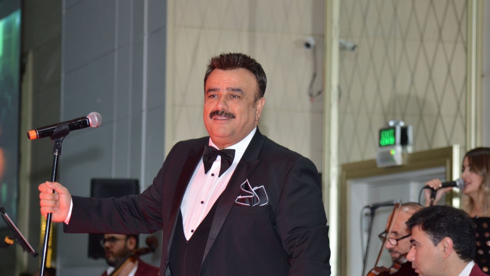 İbo Show’un yılbaşı özel programına katılan Bülent Serttaş, programda uygulanan filtre ile ilgili gündeme gelmişti.