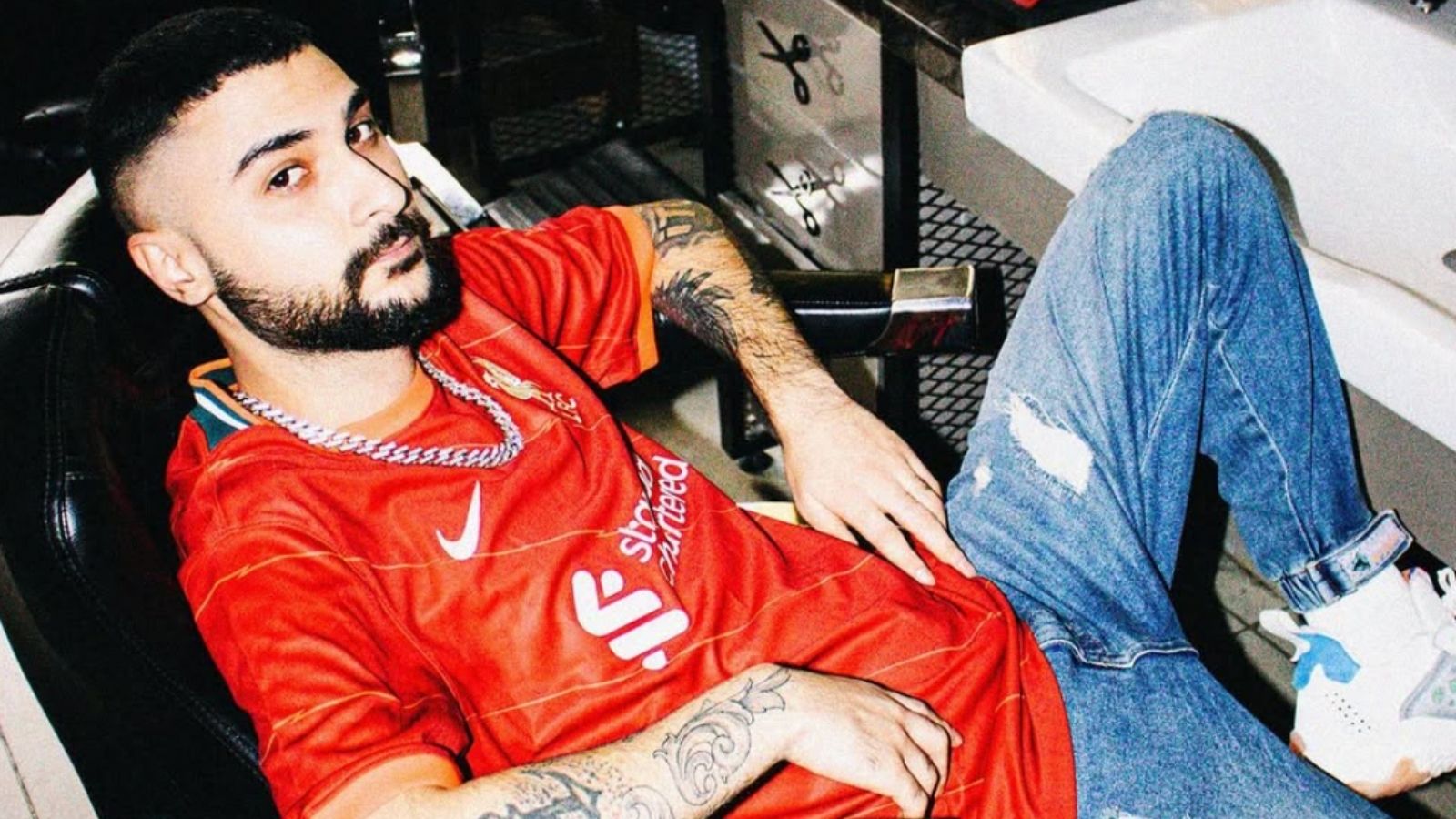 Wolker Kaç Yaşında?