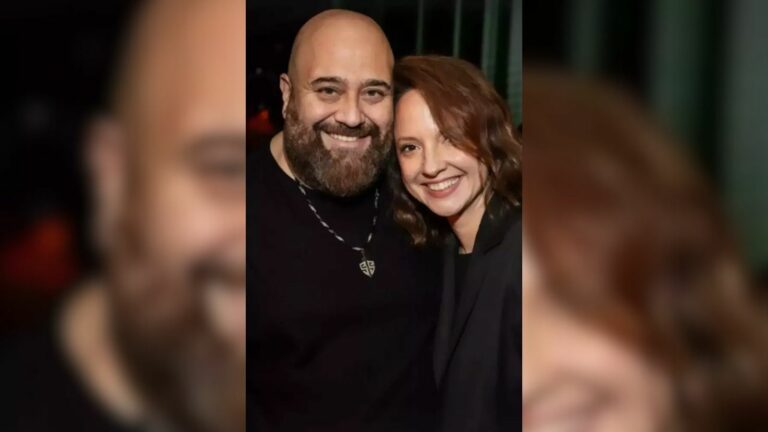 Somer Sivrioğlu ve Ayşe Özyılmazel