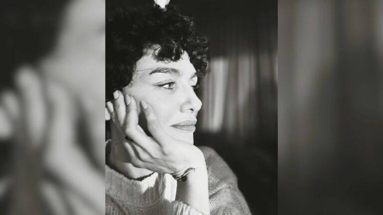 Birce Akalay’ın Yeni İmajı Olay Oldu! Kestirdiği Saçları Gündem Yarattı