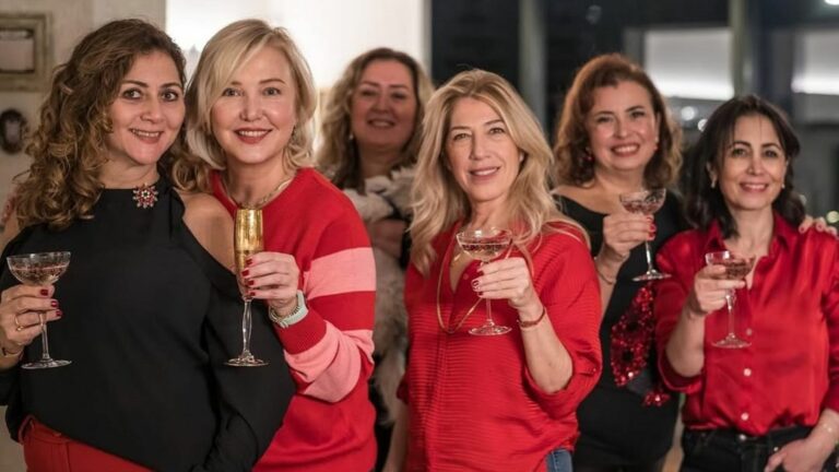 Berna Laçin’den Ramazan Pidesi Zammına Sert Tepki