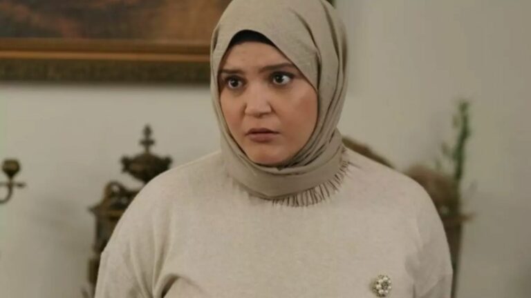 Feyza Civelek Hastanelik Oldu