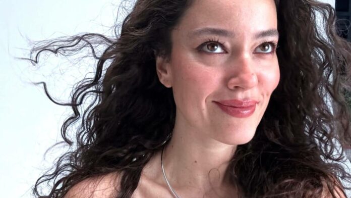 Pelin Akil magazin haberleri