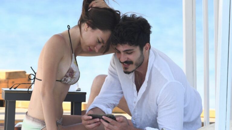 Eylül Tumbar ve Enes Koçak ile Yalıkavak’ta Aşk Bir Başka 