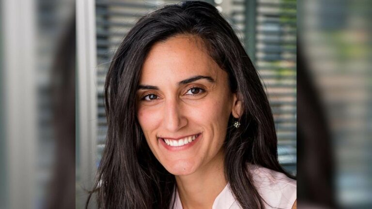 MIT’deki Türk Bilim İnsanı Canan Dağdeviren Beyin Kanması Geçirdi! Durumu Nasıl?