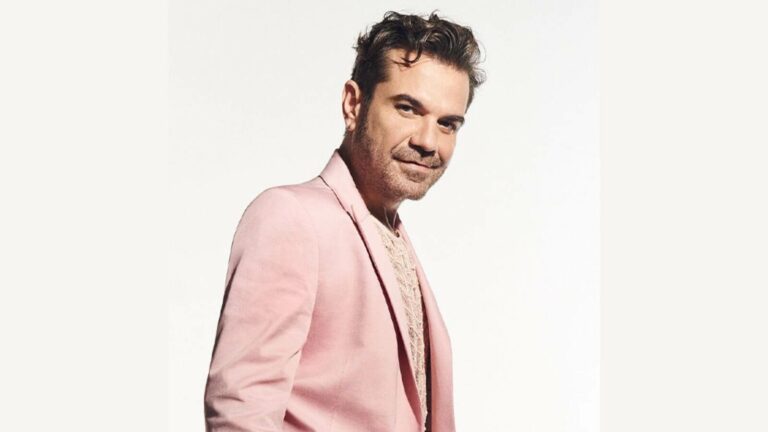 Kenan Doğulu Dünyaca Ünlü “O” İsmi Meşhur Yalısında Ağırlayacak!