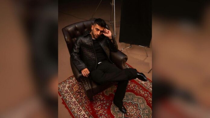 Reynmen’in Annesinden Oğluna Göndermeler