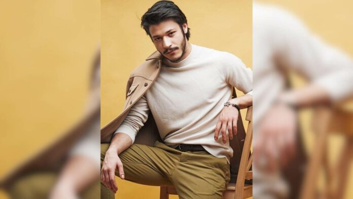 Maç Öncesi Kubilay Aka’nın Samimi Pozu Dikkat Çekti