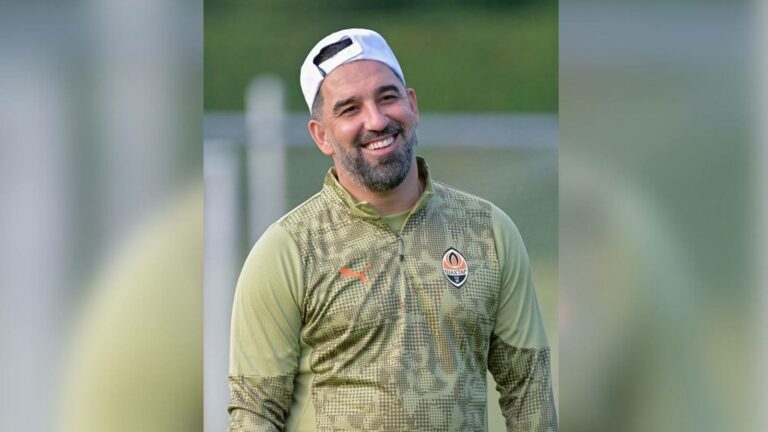 Arda Turan’ın Ukraynalı Hayranıyla Pozu Gündem Oldu