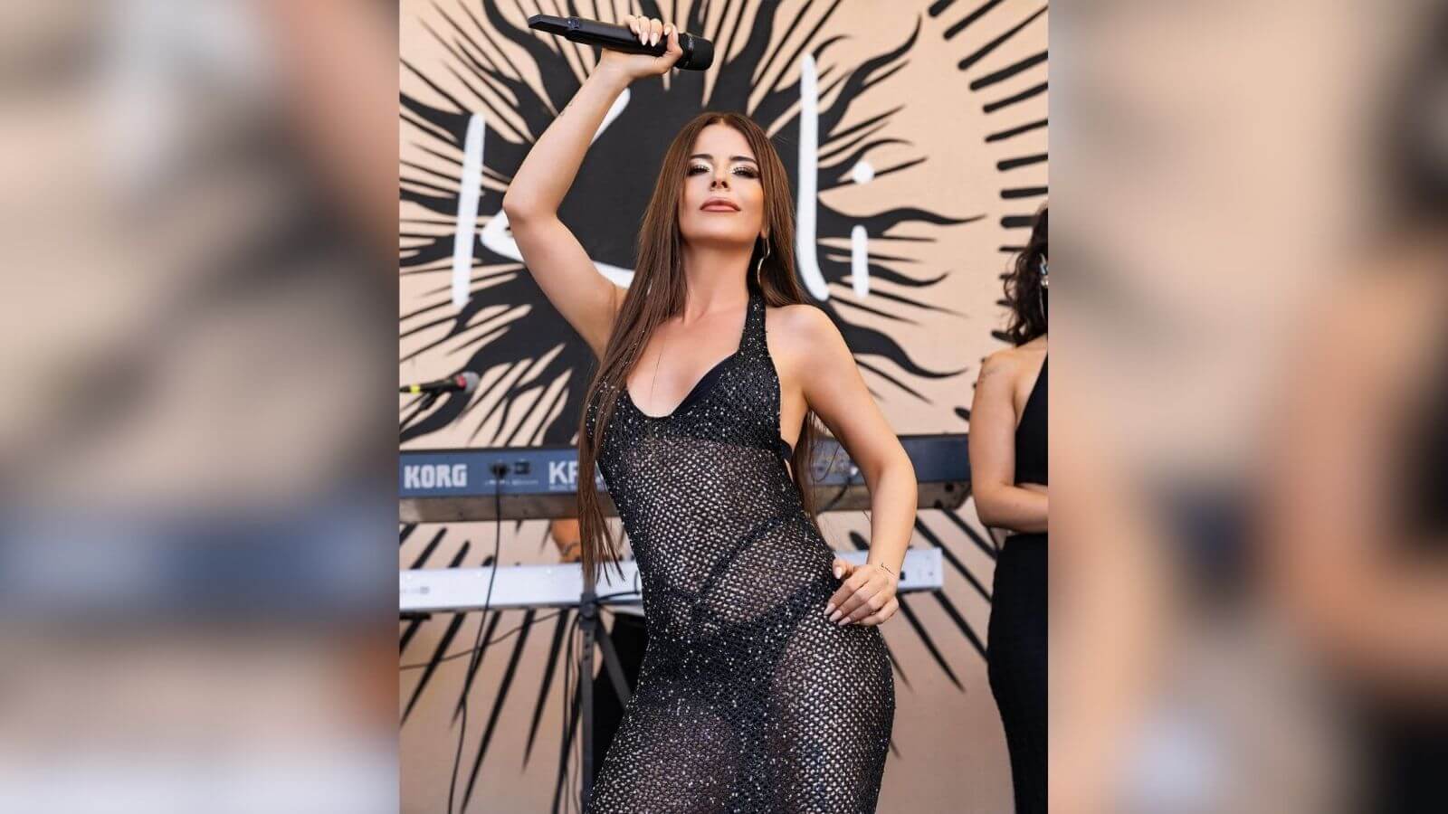 Simge Sağın’dan Hem Onay Hem Sitem