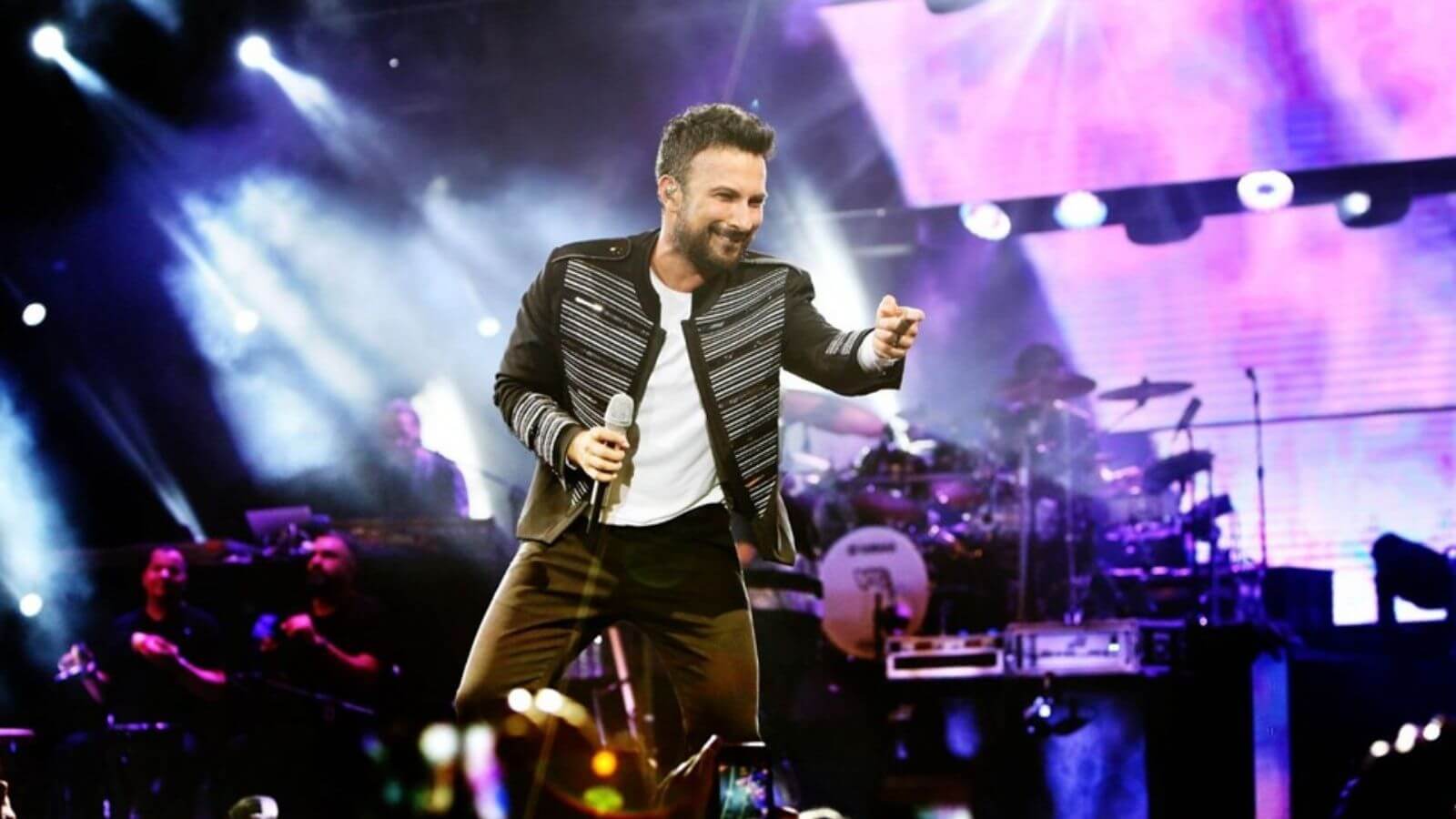 Tarkan - Magazin Haberleri