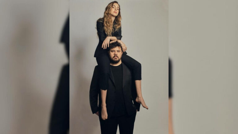 Berfu Yenenler’den Olay Yaratan Sözler: “Ben Senin Köpeğin Gibiyim”