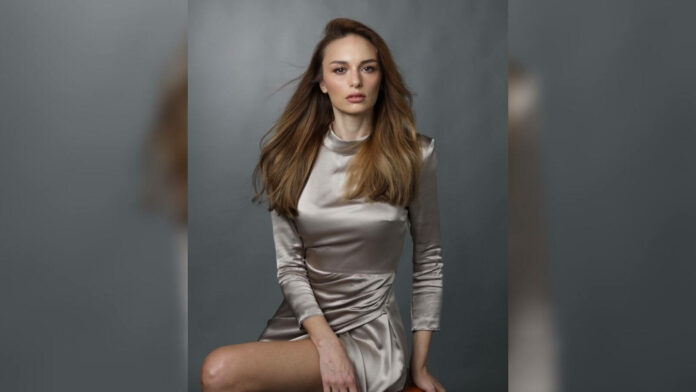 Yaslı Gününde Nilperi Şahinkaya’ya Sanat Camiasından Destek