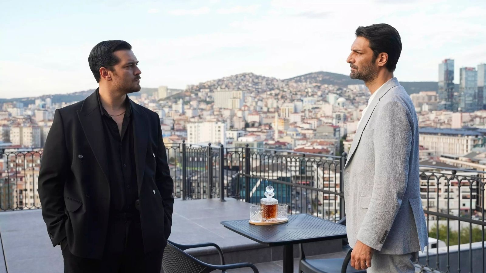 Eşref Rüya 18. Bölümde Neler Oldu?