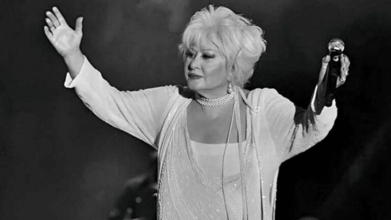 Türk Sanat Müziği’nin Efsane İsmi Muazzez Abacı Hayatını Kaybetti