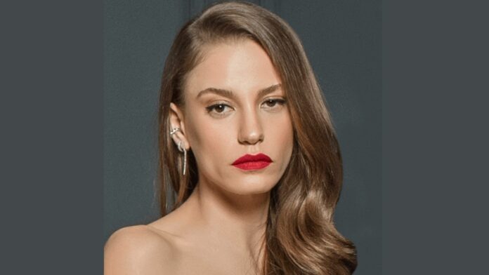 Serenay Sarıkaya, Mahmut Tuncer'in Hayatını Oynama Teklifine Verdiği Cevapla Gündem Yıktı! Serenay Sarıkaya, Mahmut Tuncer'in Hayatını Oynama Teklifine Verdiği Cevapla Gündem Yıktı!