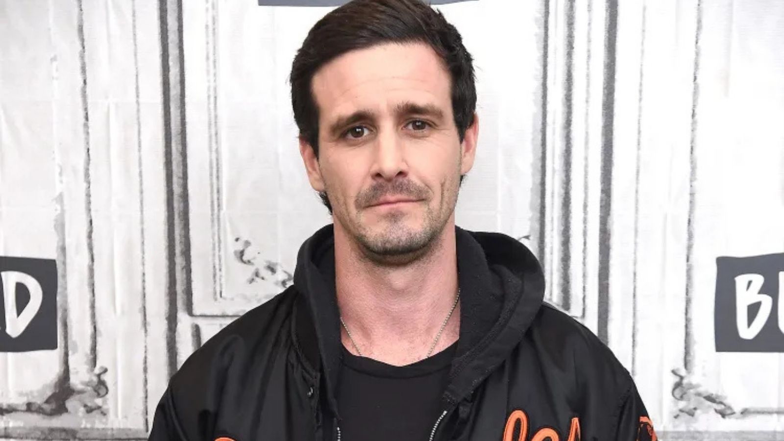 "Olağanüstü Bir Baba ve Sadık Bir Arkadaş"