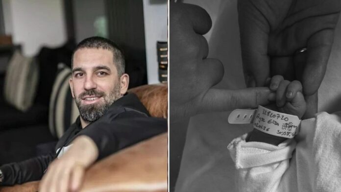 Arda Turan Yeğeni Banka Hesabına 500 Gram Altın Yatırdı