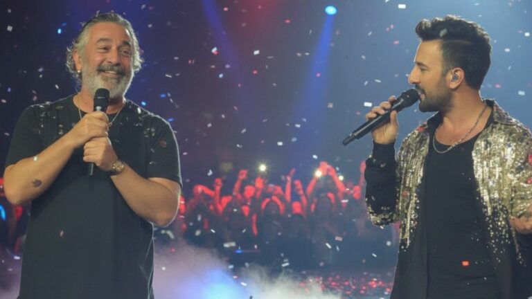 Tarkan İstanbul Konserinde Cem Yılmaz Sürpriziyle Hayranlarını Coşturdu