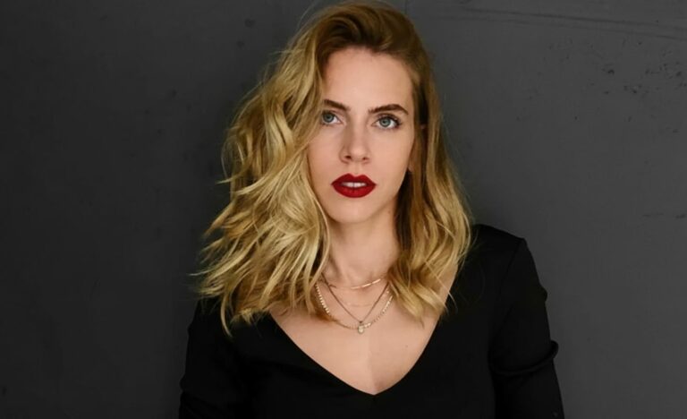 Melis İşiten’den Ezber Bozan İtiraf: “Aynı Anda 10 Kişiyle…”