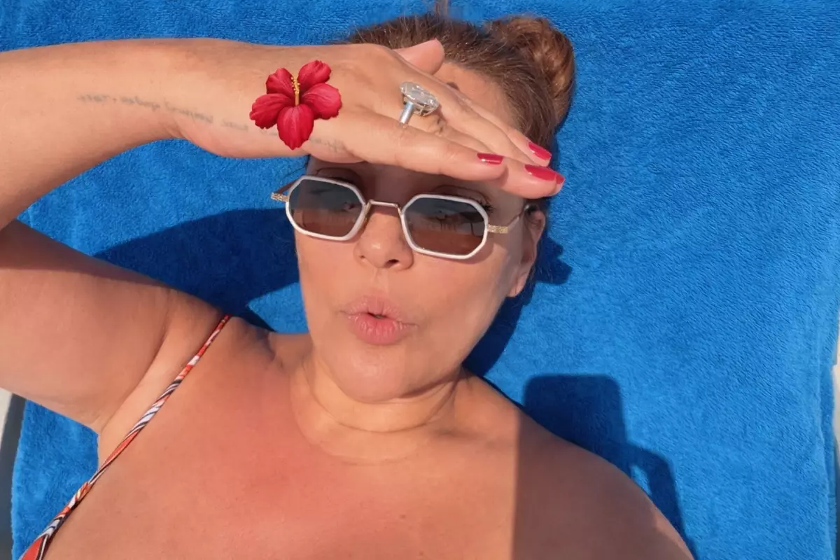 Demet Akalın’ın Parmağındaki "Servet" Değerindeki Yüzük!