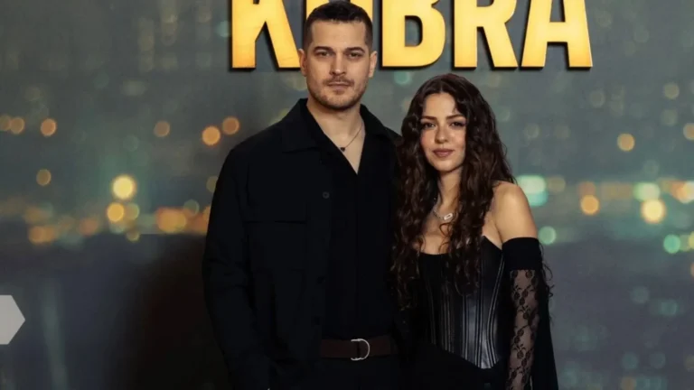 Çağatay Ulusoy’dan Sevgilisi Aslıhan Malbora’ya Sahne Sürprizi