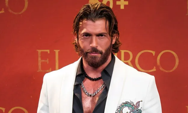 Can Yaman'dan Barış Kılıç'a Gönderme