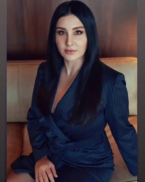 Yasemin Sakallıoğlu “Düğün Şarkıcısı” filminde başrolde