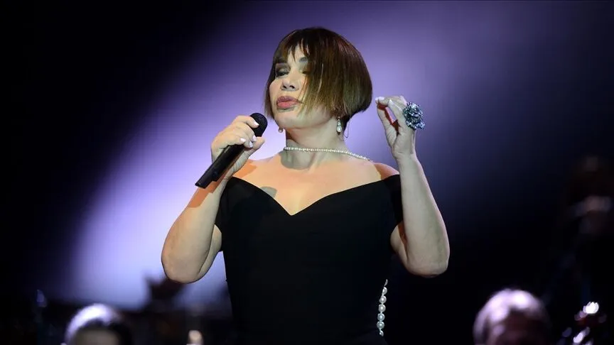 sezen aksu