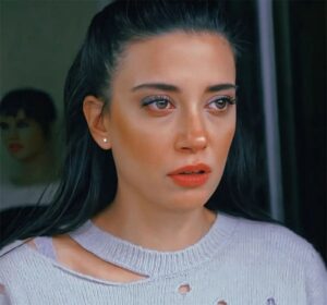 Kızılcık Şerbeti’nde Yaprak Dökümü