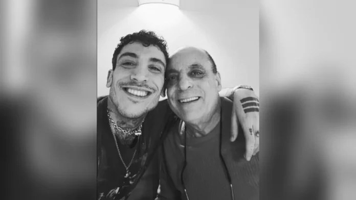 Can Bonomo'nun babası Yaşar Bonomo ile birlikte