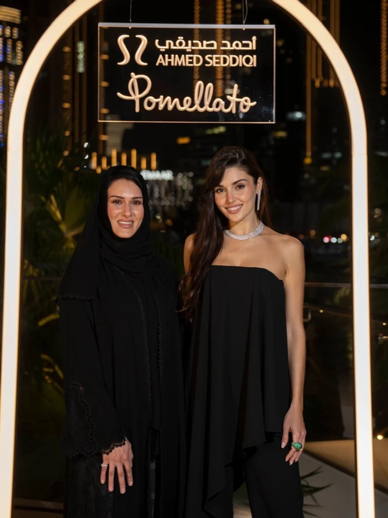 Hande Erçel Pomellato Dubai gecesinde bir davetliyle